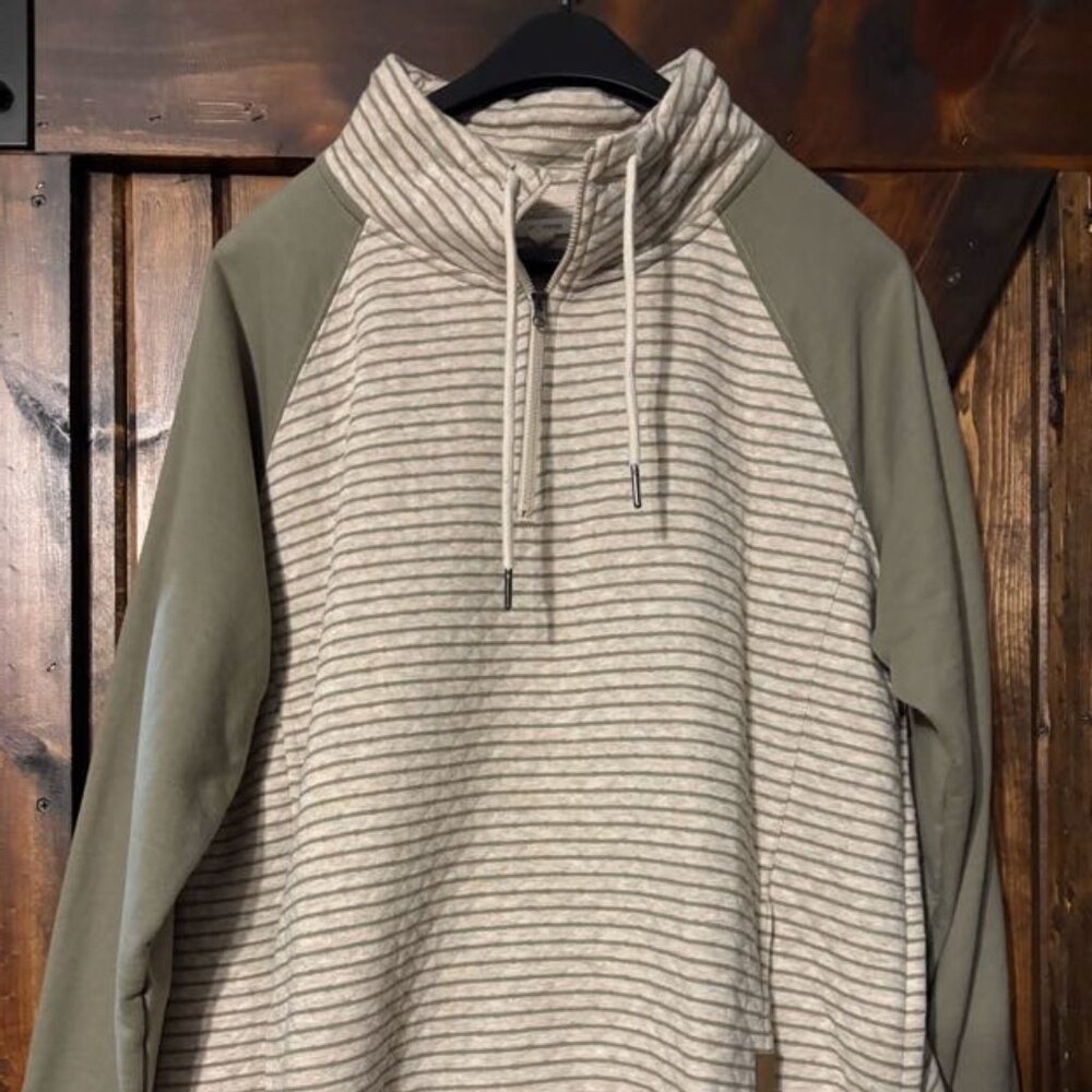Women's Quilted Quarter Zip